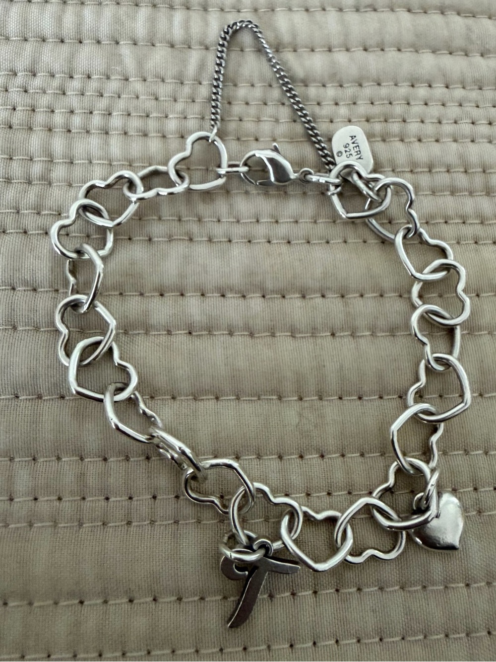 James Avery Silver Heart Link Bracelet with Initial 'T' Charm